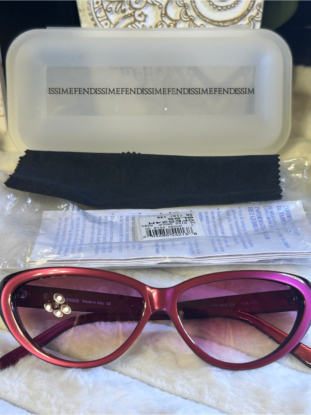 Fendissme RARE 1980/90 Women's Metallic Pink Cat-Eye Sunglasses - Picture 5 of 7